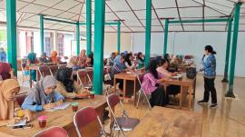 Bimtek Keluarga Sehat Melalui Pangan Asal Hewan Yang Asuh